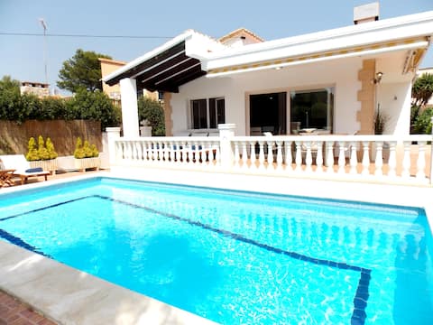 New Villa private pool and garden Port Adriano