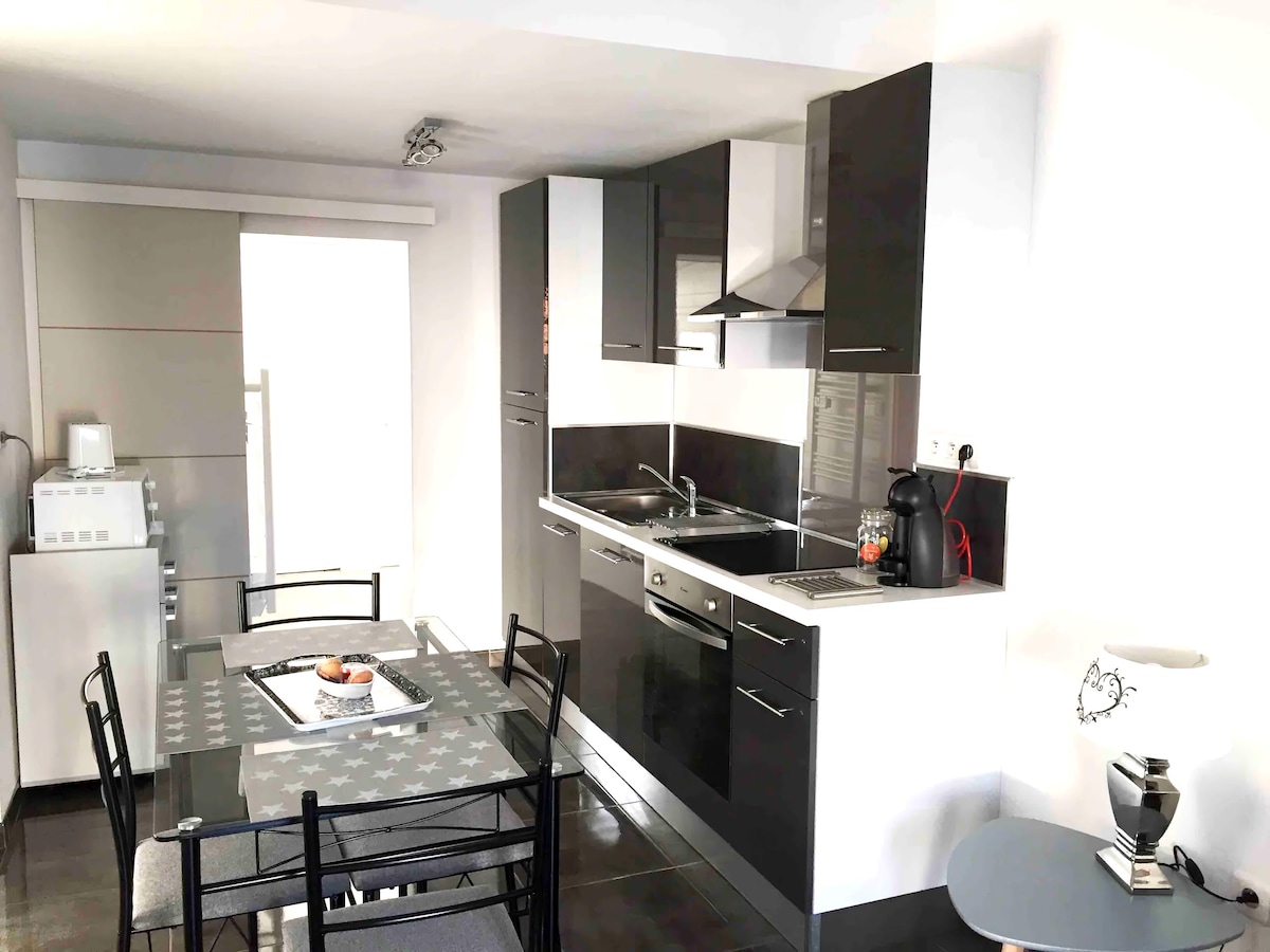 Top Airbnb: A stone's throw from the port, 3* class studio in Étaples