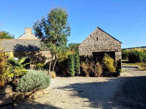 Small house between Terres & Sea (Côtes d 'Aror)