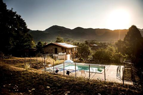 Family friendly Farmhouse Laura - pool
