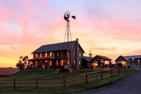 Windmill Manor at Sunnyburn Farm