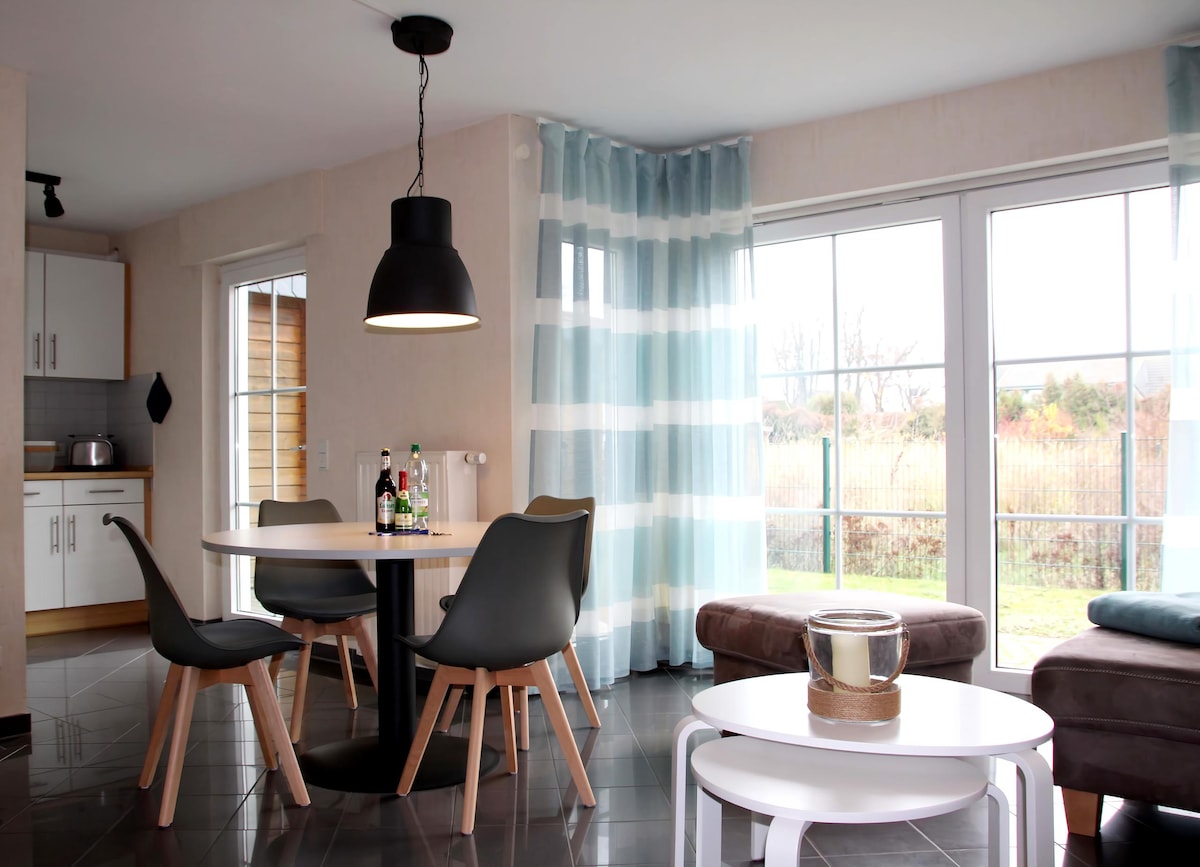 Successful Airbnb property: Zempin - Usedom - seaside apartment on the ground floor in Zempin