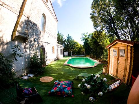 Beautiful stone villa equipped with swimming pool