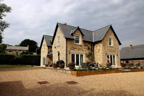 Beautiful secluded house hidden in the countryside
