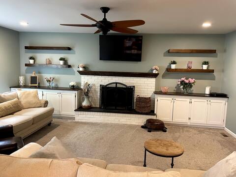 Spacious Charming Oasis Family Friendly in Canton