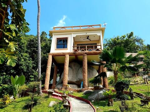 Moonstone Top Hill Villa, Best View Haad Rin