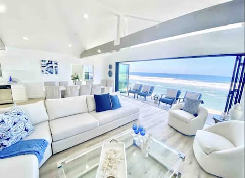 Spectacular Beachfront House w Fire Ring