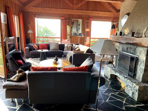 Chalet ultra cosy, parc 2ha , 15 mn station de ski