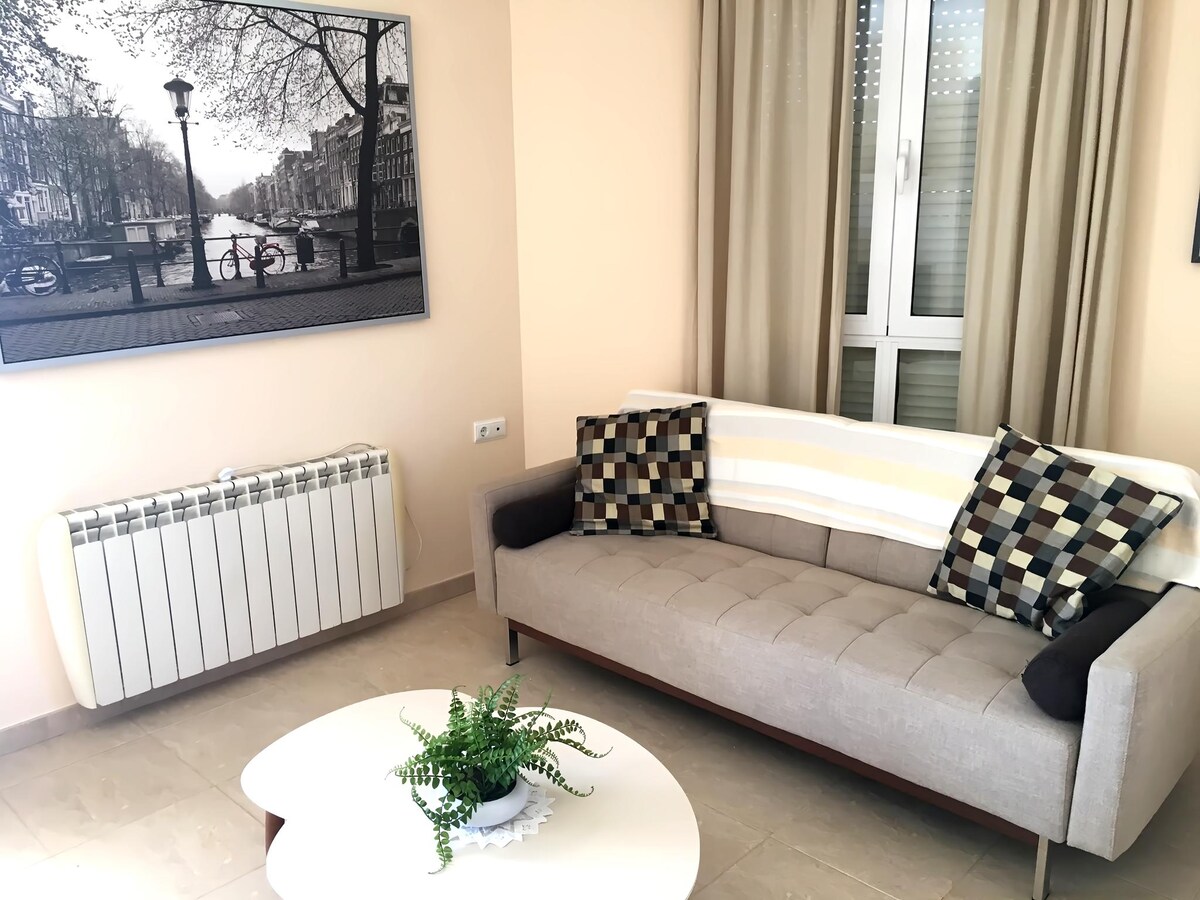 Top Airbnb: New apartment with a swimming pool and private parking. 3D in Teulada