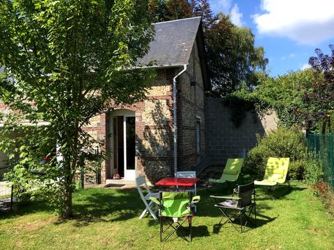 Small corner of greenery 2 steps from ROUEN