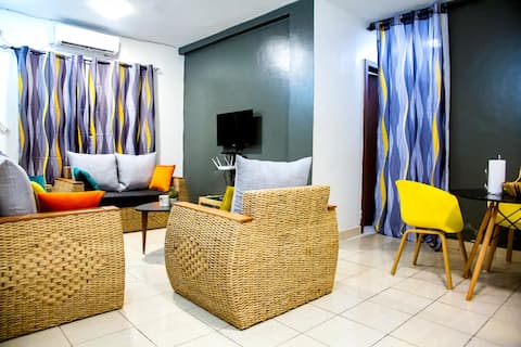 Cozy 2 room apartment near Ebrié lagoon