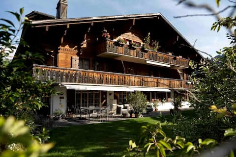 Elegant Mountain Apartment Gstaad