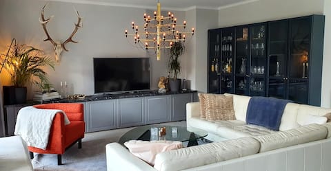 Leistungsstarkes Airbnb: Comfortable and modern house in perfect location in München