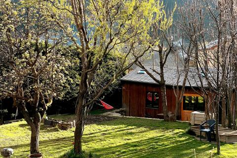 Cozy Mountain Studio