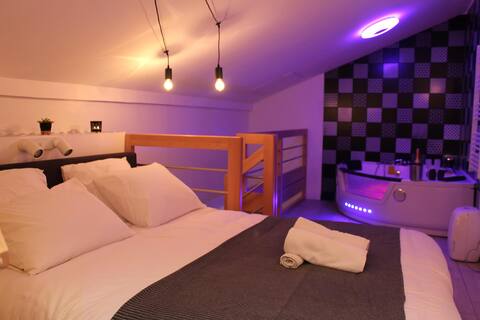 Wellness, balneo & sauna accommodation in room