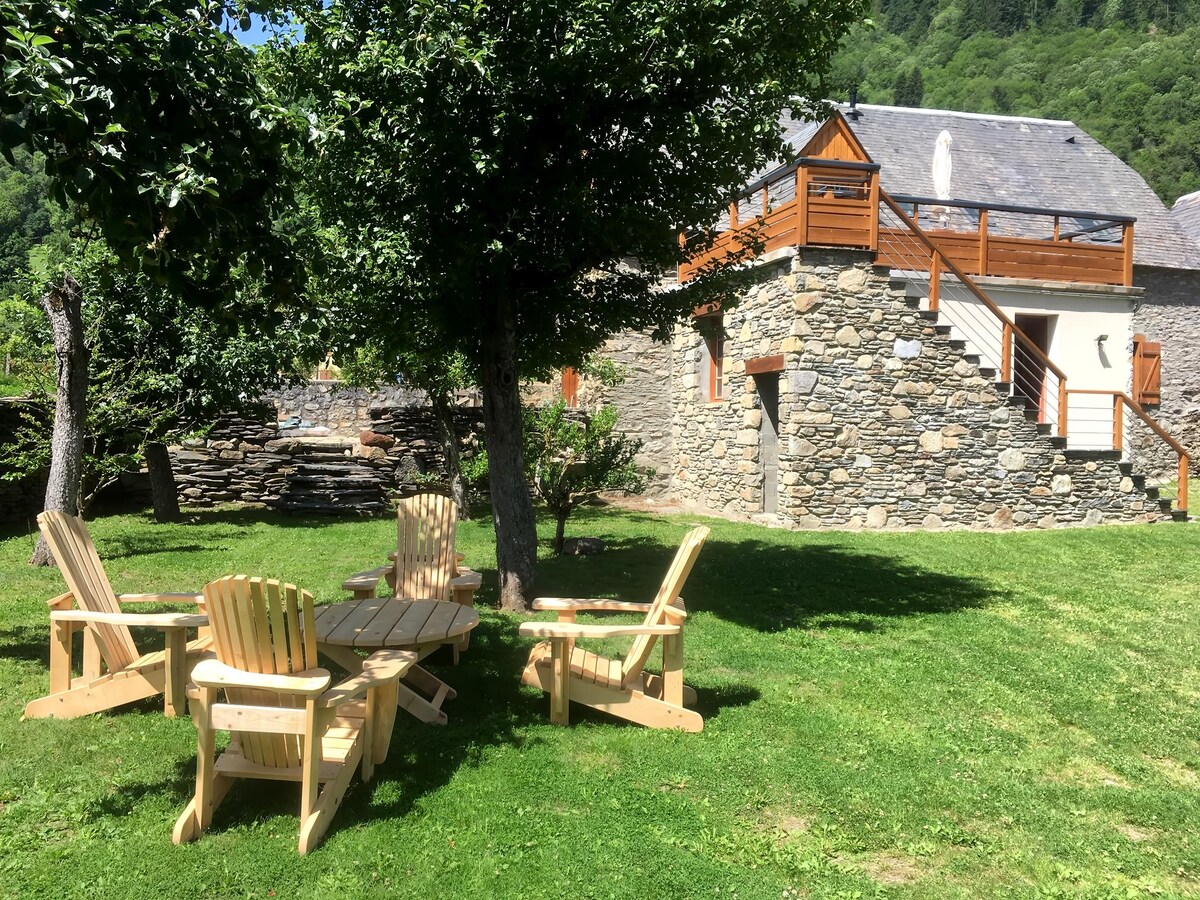 Top Airbnb: The Loft en Génos