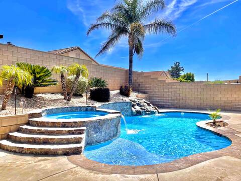 Cheerful home beautiful pool resort home