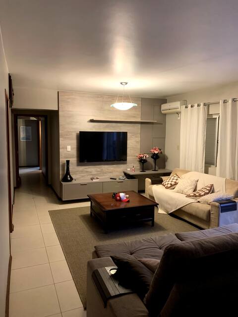 3 bedroom apartment in the heart of Santa Maria