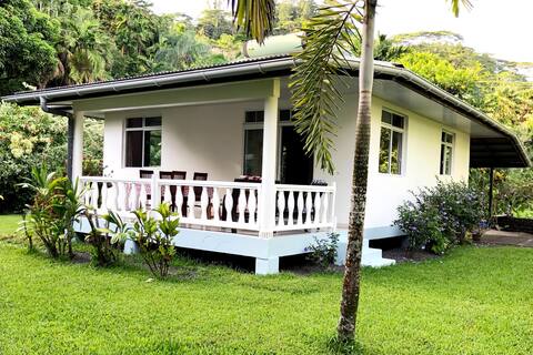 Fare Temanava - Your Vacation Home in Tahiti