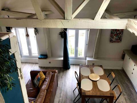 Charming apartment a short walk to St Goustan