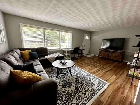 The Blue Pearl - A Peaceful Retreat in Macomb