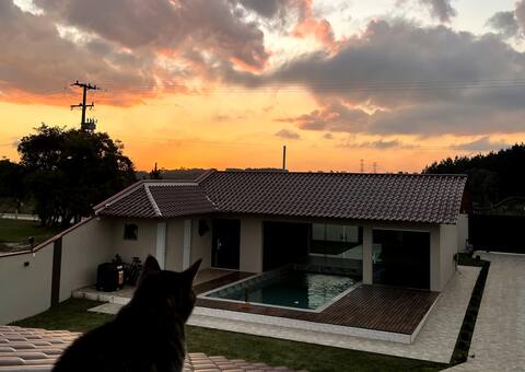 Casa de campo por do Sol