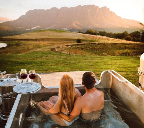 Eagles NestIII Mountain Peace Luxury Spa Farmstay
