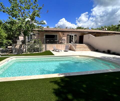 Villa Les Chênes - Heated pool