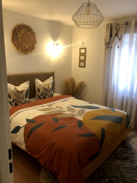 Wonderful apartment on Montlhery at Raluca