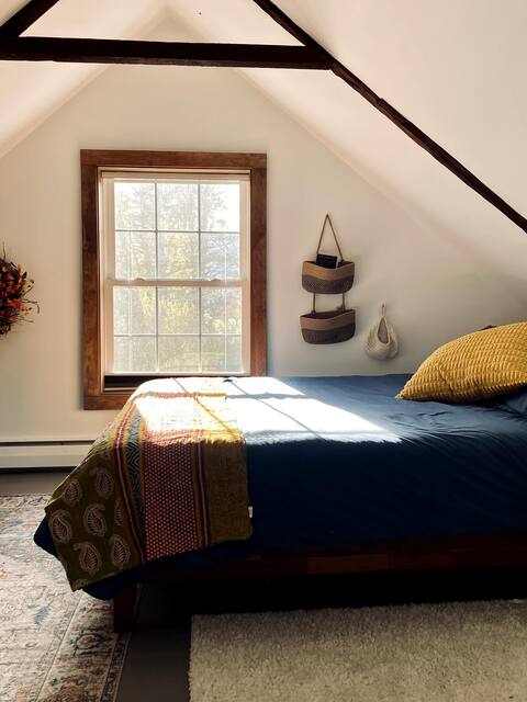Vermont Historic Farmhouse Ski/Hike/River