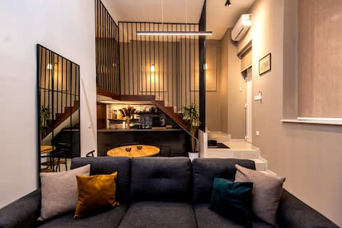 Super modern downtown apartment