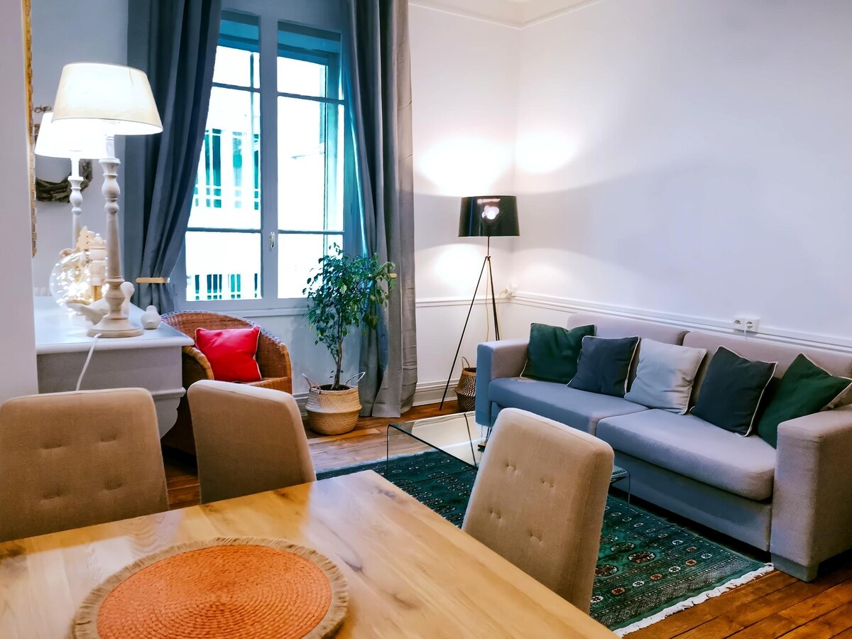 Propriété Airbnb réussie: The Forum Bubble - Exceptional location à Reims