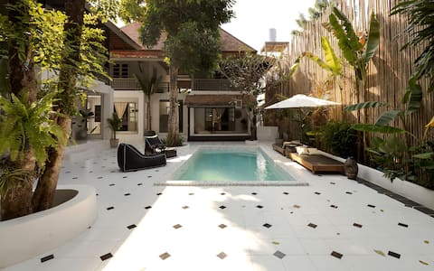 Private Pool Estate - In Chiang Mai Center