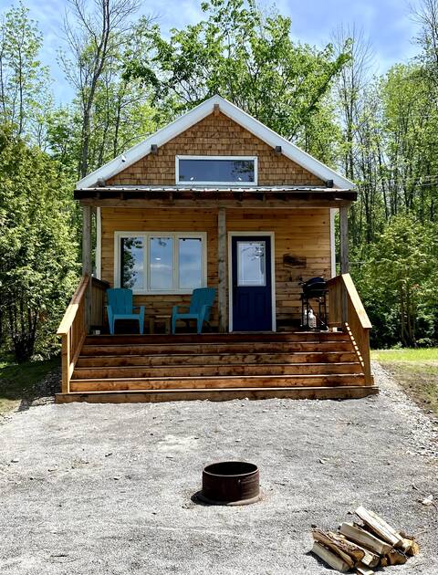 Waterfront Cabin in Merrickville