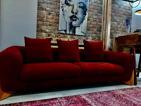 Outstanding, modern and stylish in the city centre