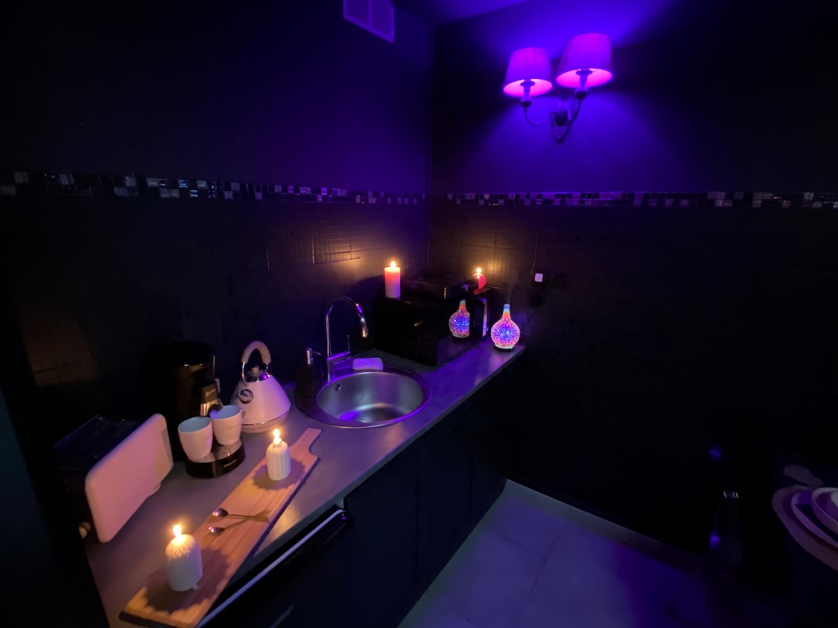 Popular Airbnb listing: Bulles du paradis private spa, sauna & garden in Berck