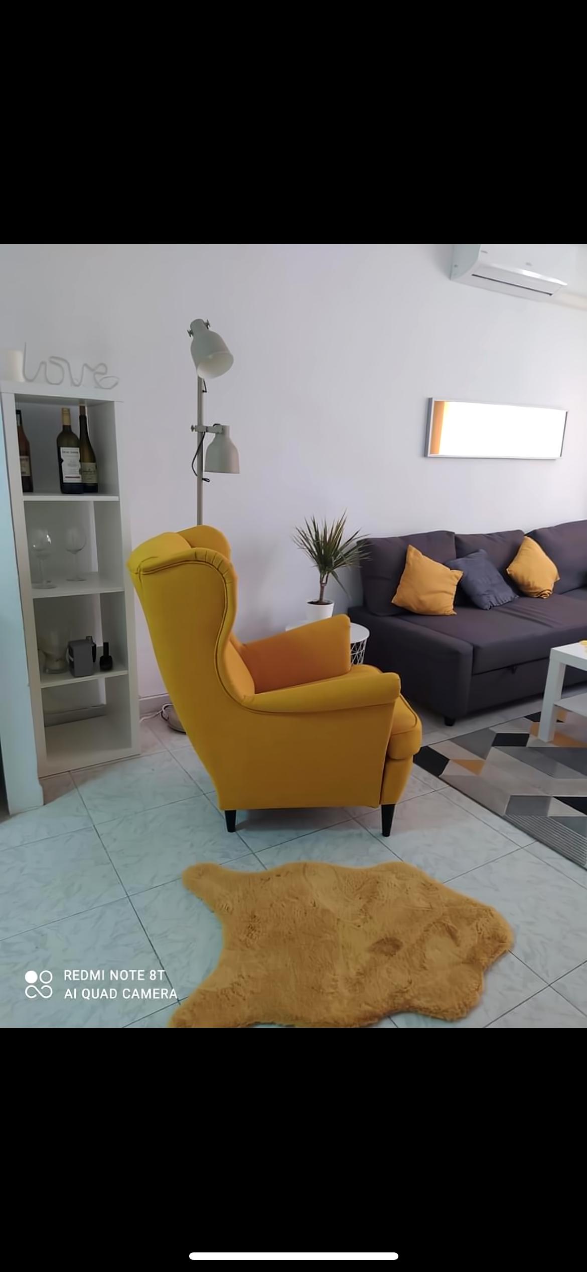 Popular Airbnb listing: Lovely apartment close to the beach in Torrevieja