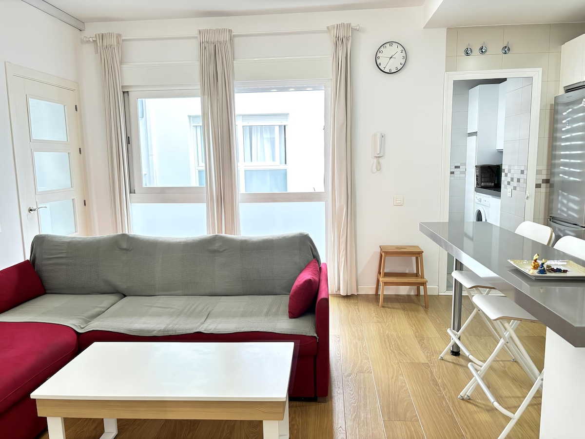 Top Airbnb: A bright apartment in downtown Cadiz à Cádiz