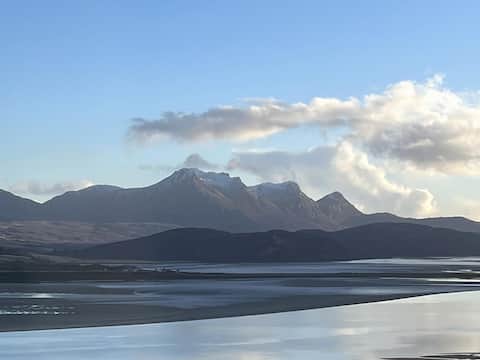 Apartment with stunning views of Kyle of Tongue