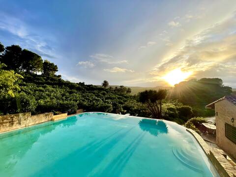 Villa Maria - Spanish Paradise