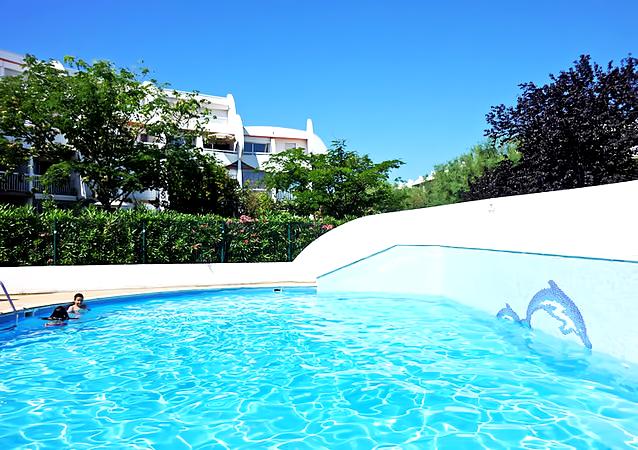 Top performing Airbnb: 2-room apartment near sea – Swimming pool – Parking – Air conditioning – Wi-Fi in La Grande Motte