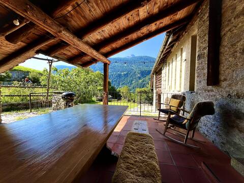 LA VAL. Swiss Alpine Cottage with Southern Flavor