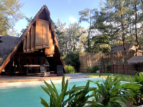 Casa Liwa Beach Villa, a private beach house.