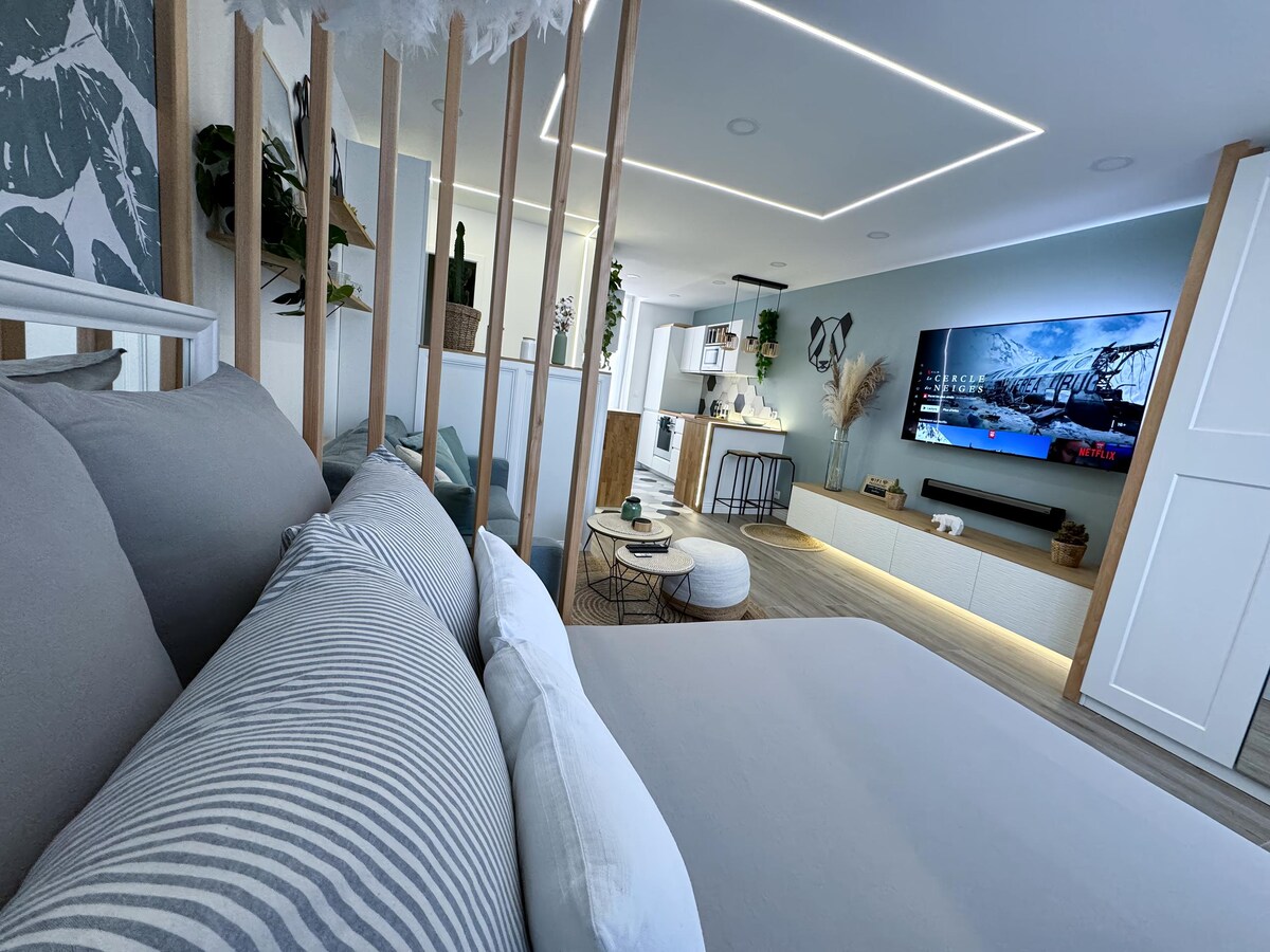 Top Airbnb: Superb Studio in the city center in Compiègne