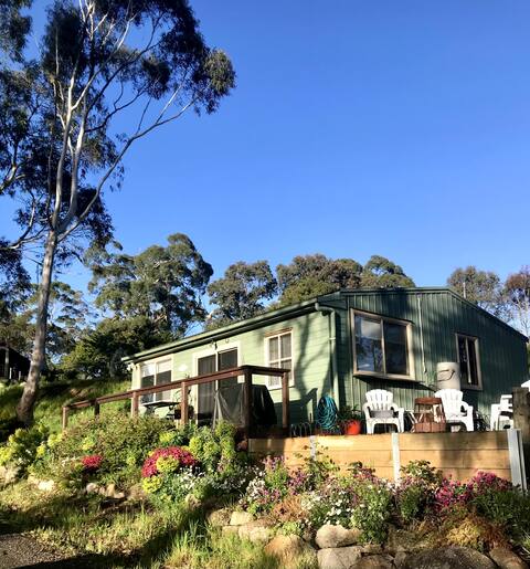 Hilltop Farm Stables Cottage magnificent  views