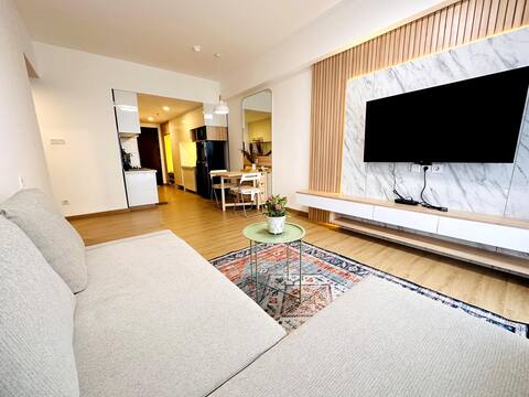 3BR Sky House next to AEON near ICE BSD n FreeWiFi