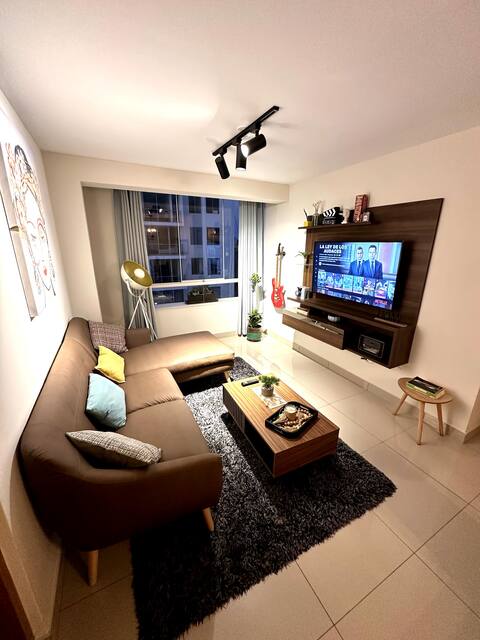 Premiere apartment! top location