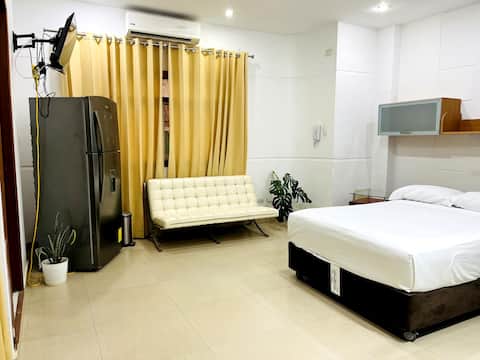 Large/Independent/Air Condondici/2 Bed/2 Bath