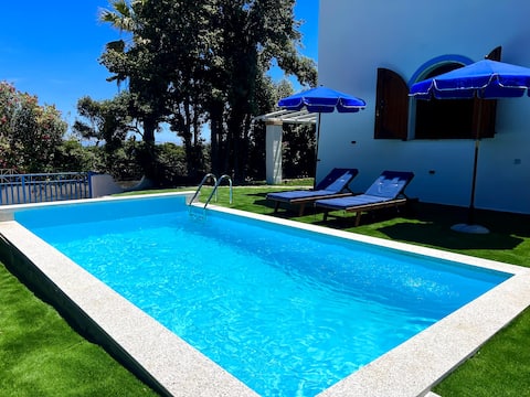 Beachfront Pool Villa