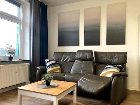 Erfolgreiche Airbnb-Immobilie: Apartment in Duisburg, near the main train station and city in Duisburg